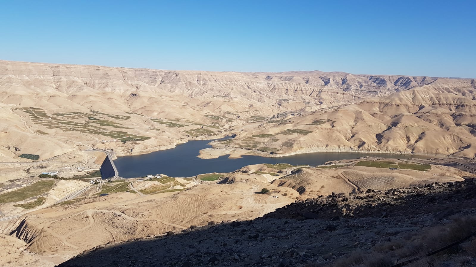 Údolí a přehrada Wadi Mujib
